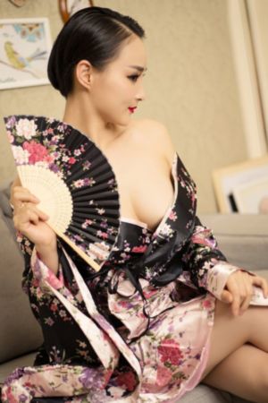 新妈妈的朋友2在线观看_BD国语高清完整版播放