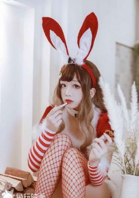 神帝降临我有亿万属性点_HD高清视频观看